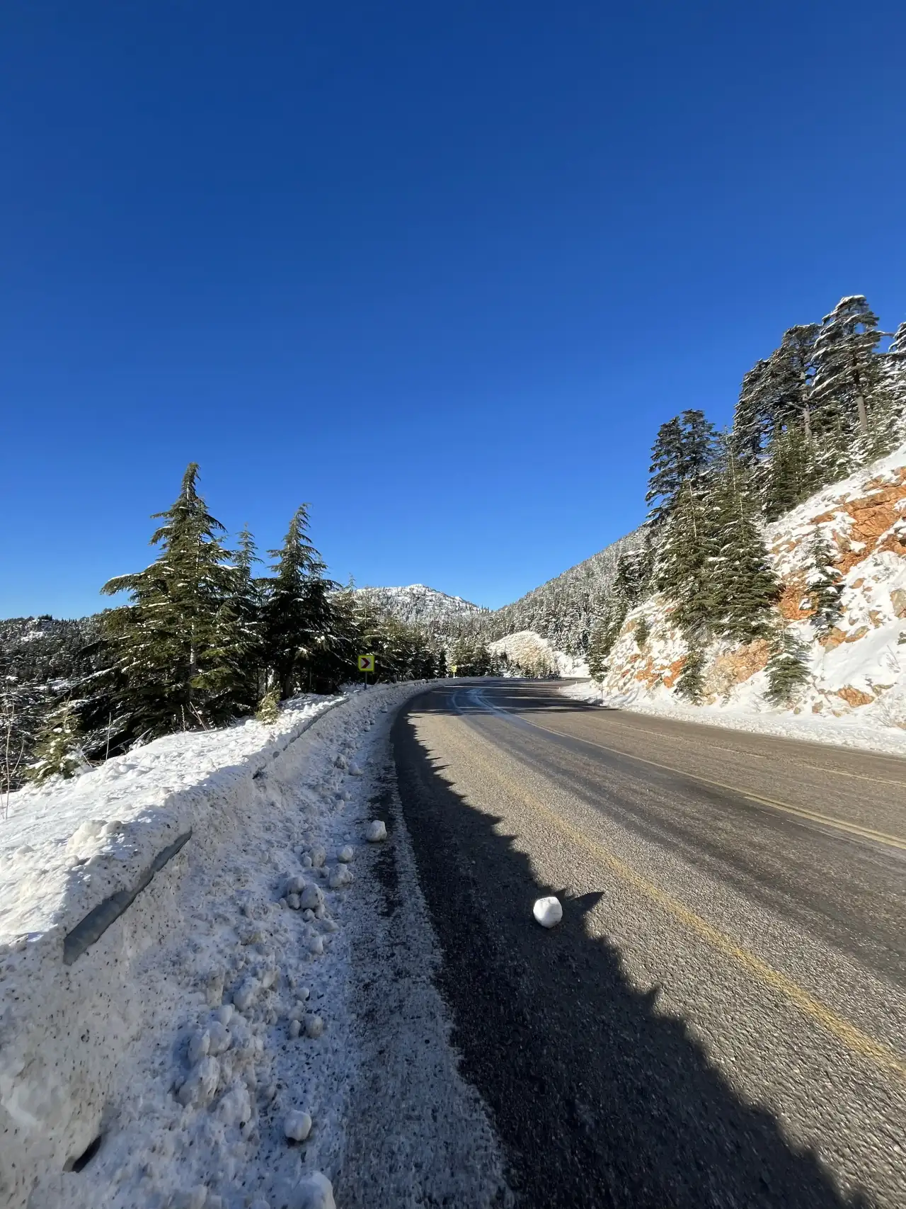 Antalya’da Kar Sonrası Kartpostallık Manzara 3